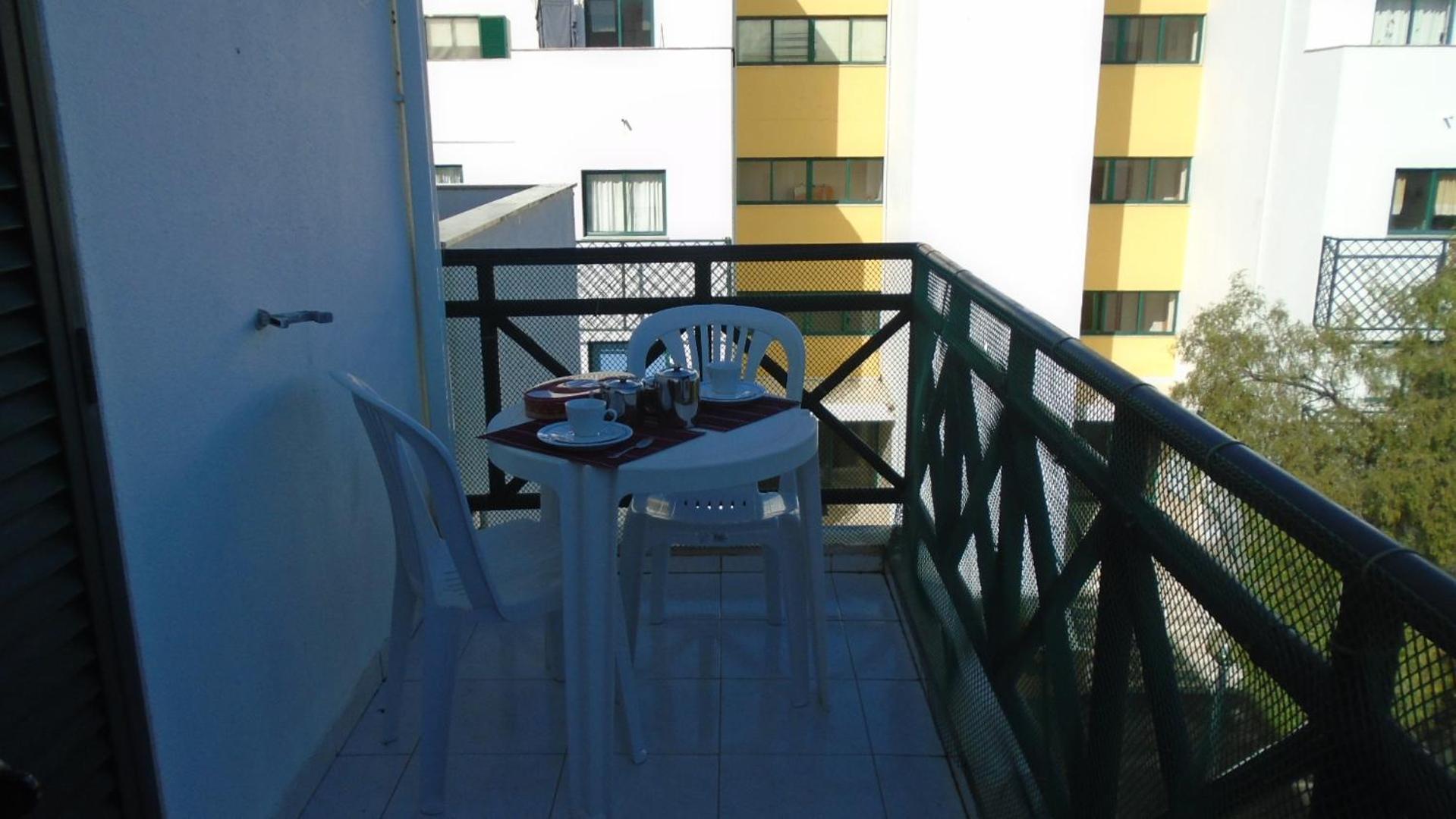Apartamento Urb. Vila Nova, Lote 5 อาร์มาซอง เด เปรา ภายนอก รูปภาพ