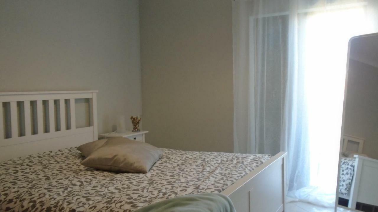 Apartamento Urb. Vila Nova, Lote 5 อาร์มาซอง เด เปรา ภายนอก รูปภาพ